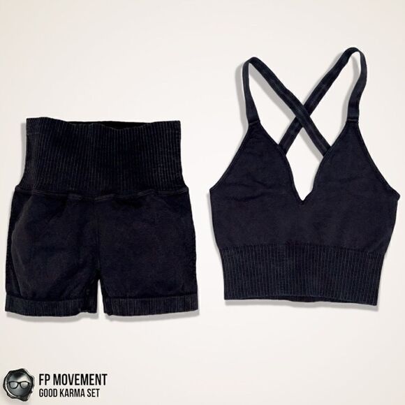 FP MOVEMENT GOOD KARMA CROP TANK BRA + RUNNING SHORTS IN WASHED BLACK XS/S M/L - Picture 5 of 16